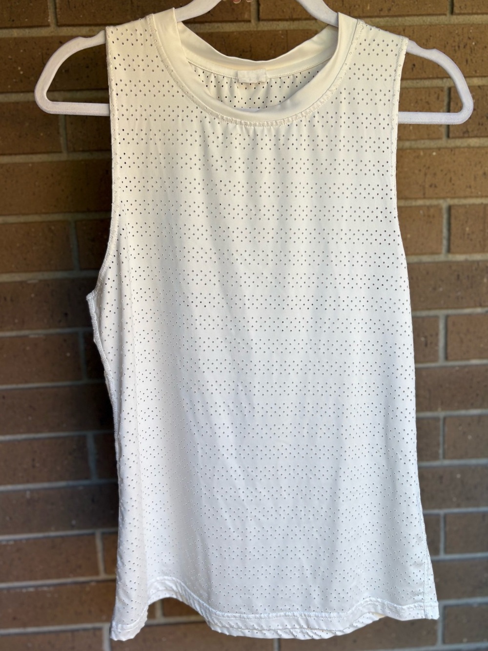 ZYIA White Perforated Performance Tank